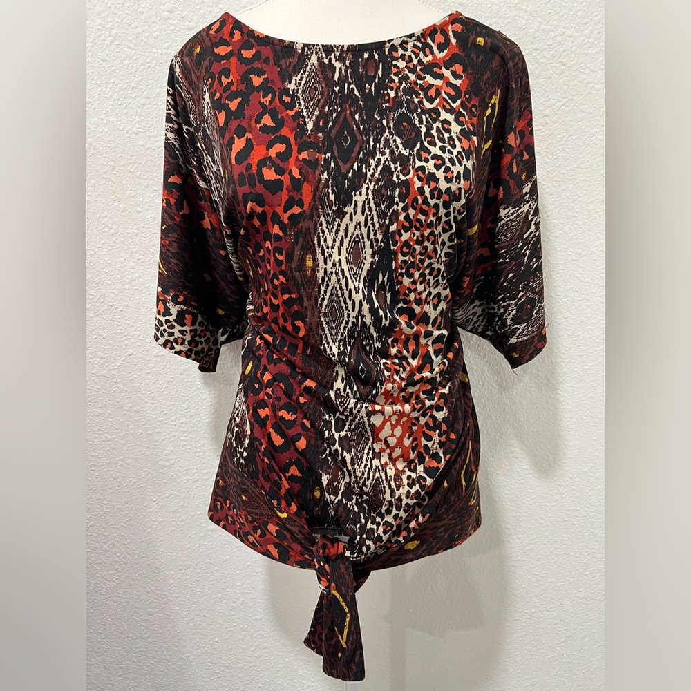 C EST 1946 Animal Print Tie Front Top EUC - Picture 2 of 8